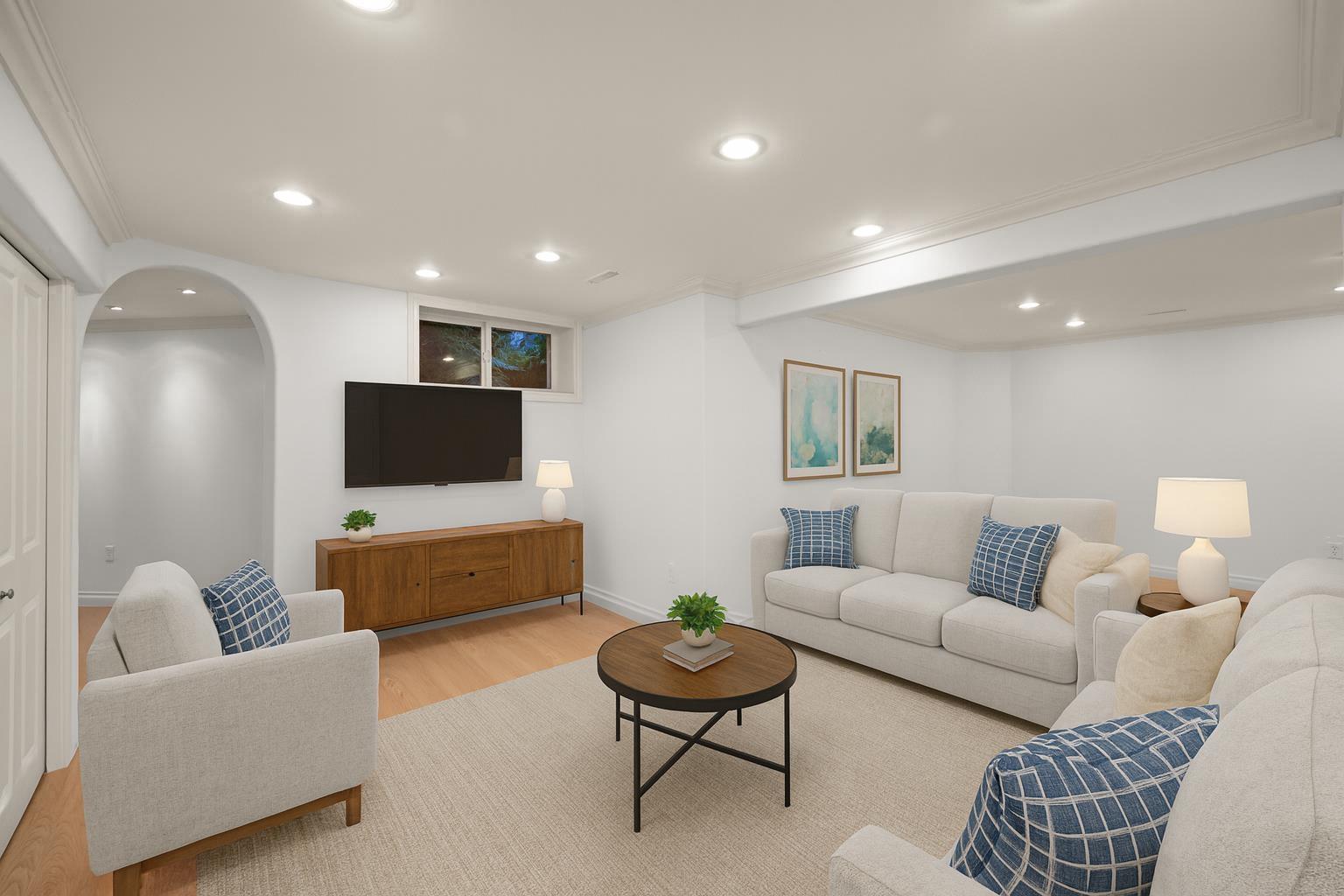 21061 44A AVENUE, Langley