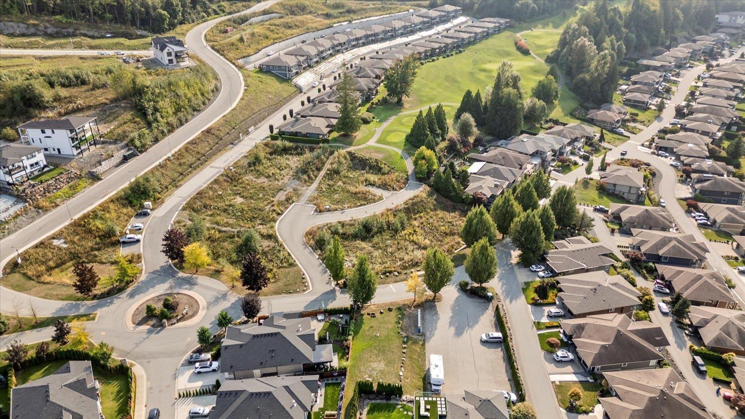 12 51076 FALLS COURT, Eastern Hillsides, Chilliwack