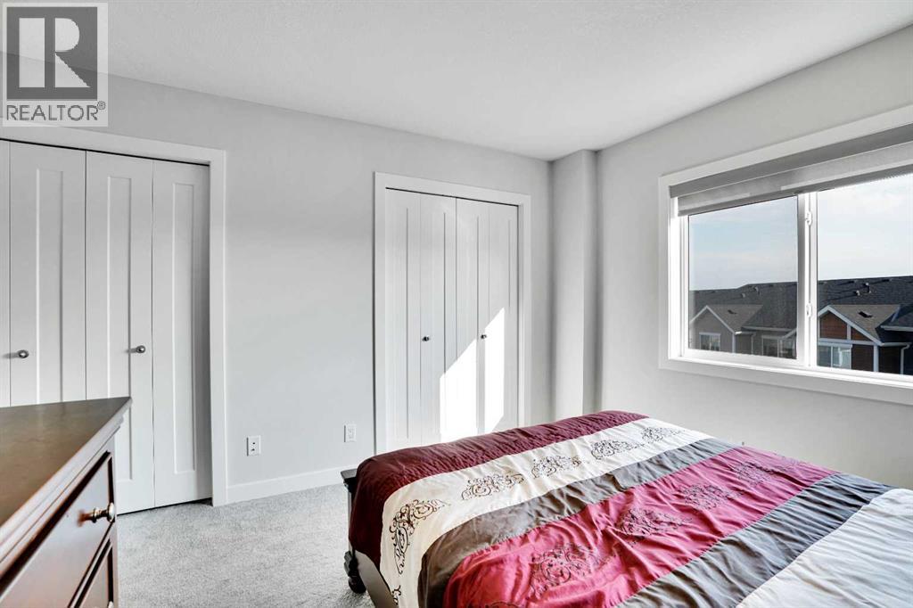 Single Family House for Sale in  Tuscany Summit Square NW Tuscany Calgary 