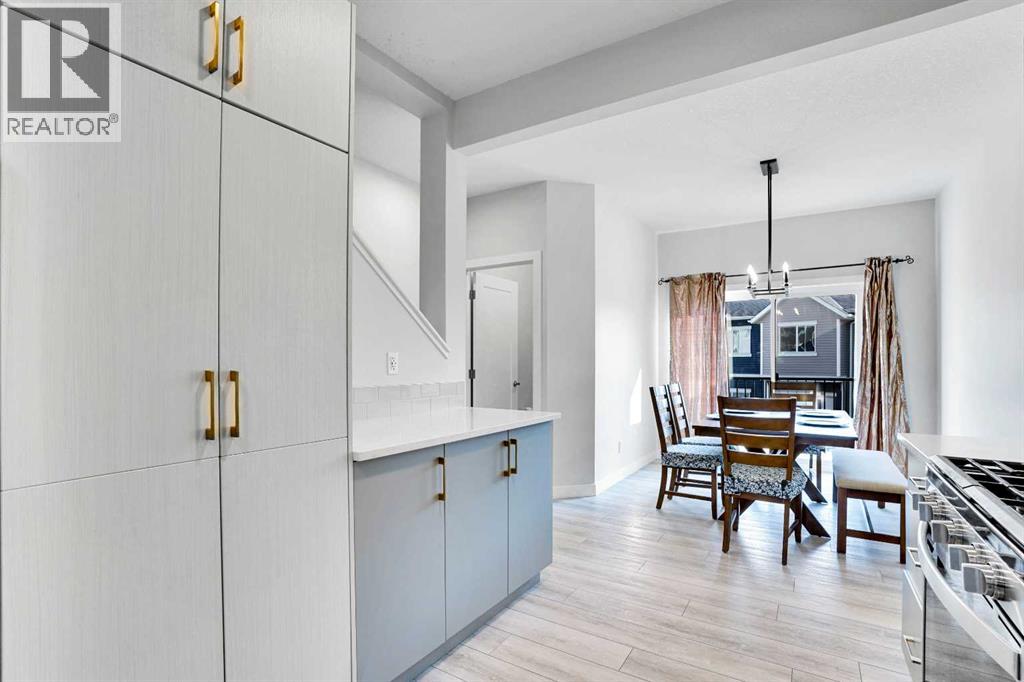 Single Family House for Sale in  Tuscany Summit Square NW Tuscany Calgary 