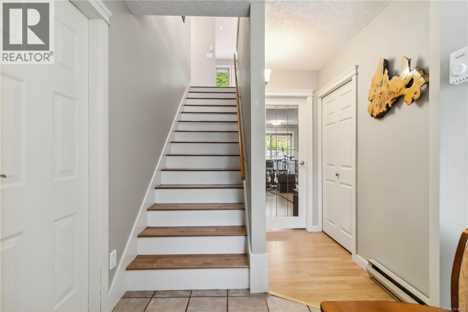  2914 Palsson Place, Langford