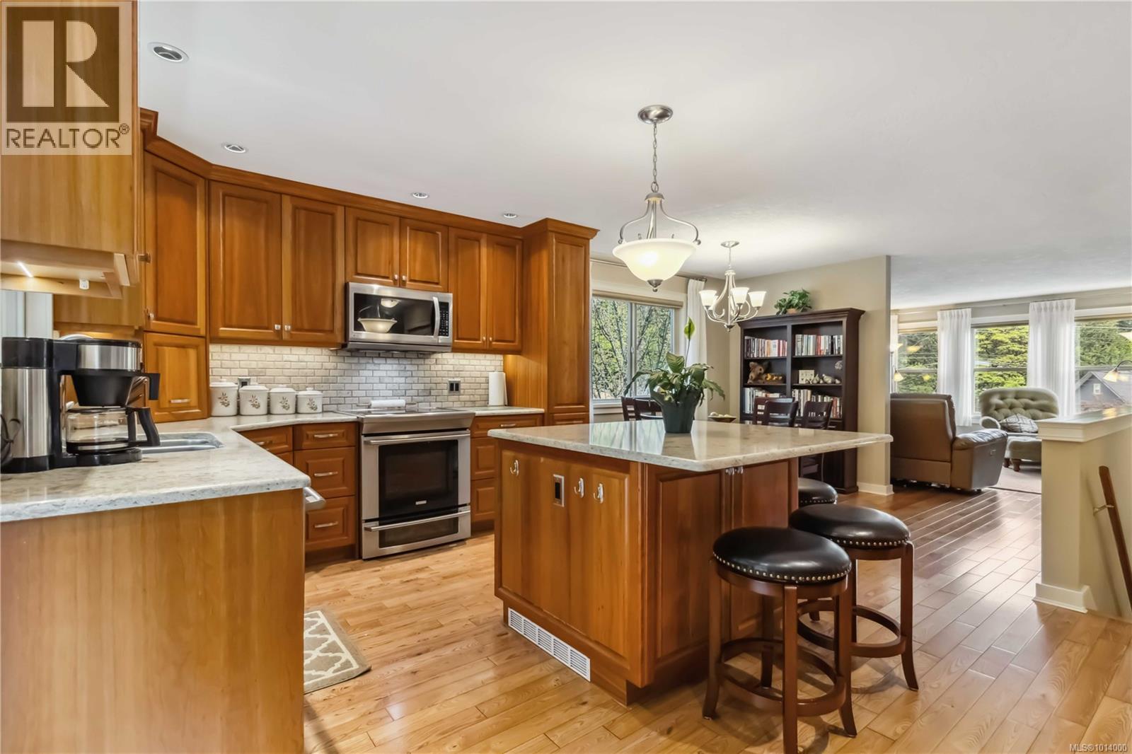  2914 Palsson Place, Langford