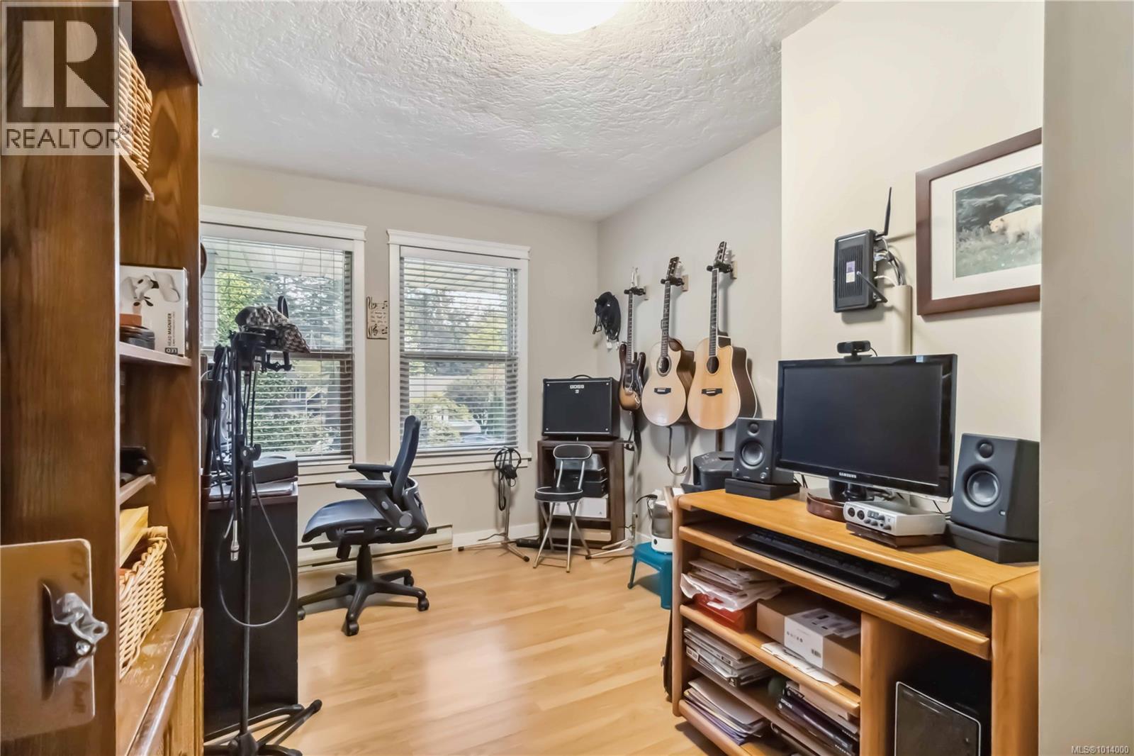  2914 Palsson Place, Langford