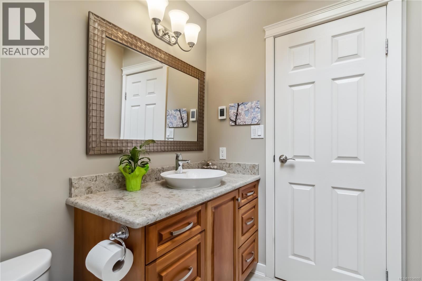  2914 Palsson Place, Langford