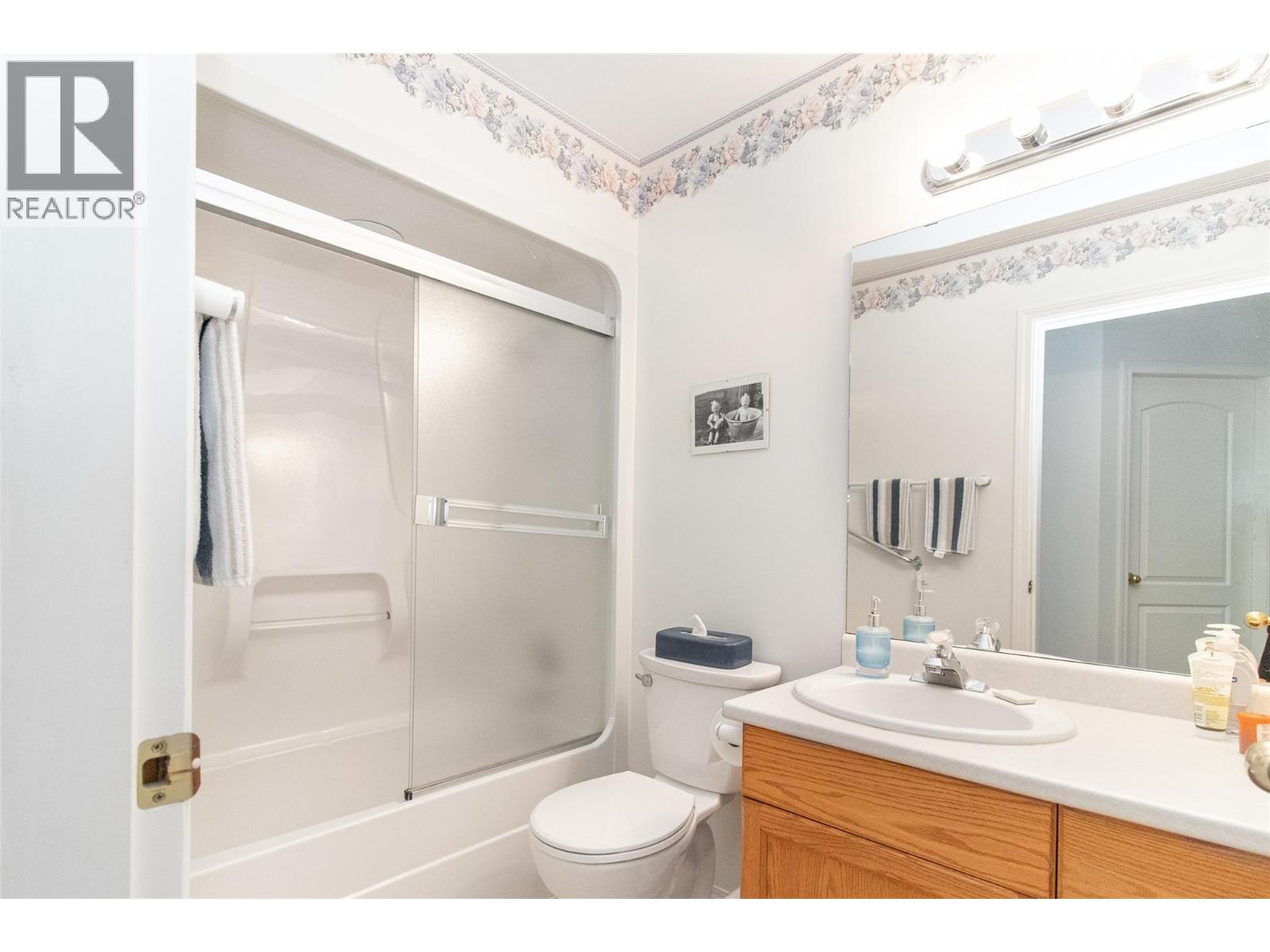  1581 Large Avenue, Kelowna