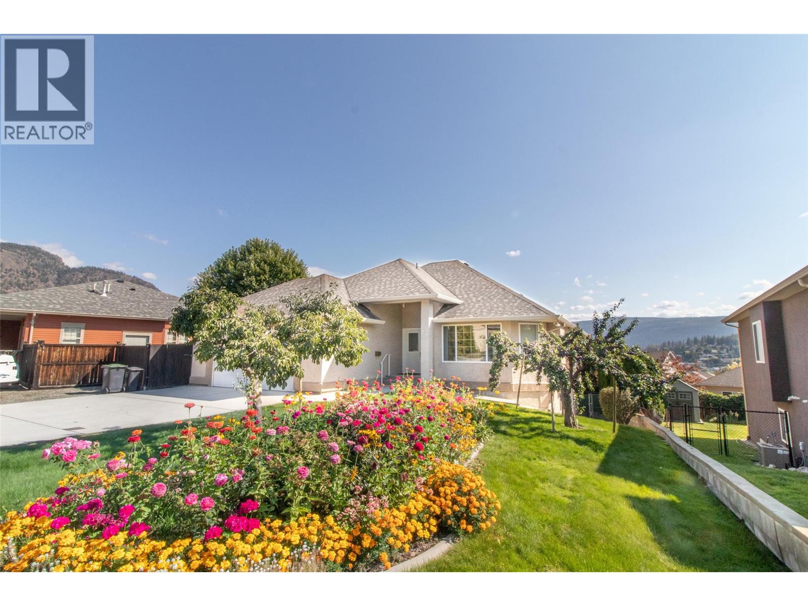  1581 Large Avenue, Kelowna