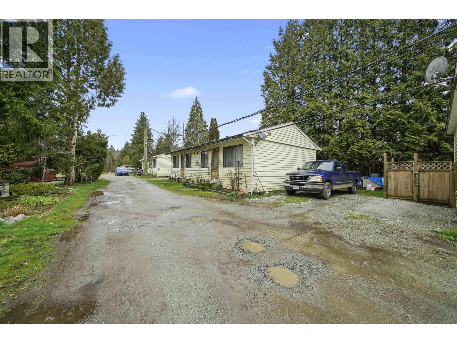 25491 DEWDNEY TRUNK ROAD, Maple Ridge