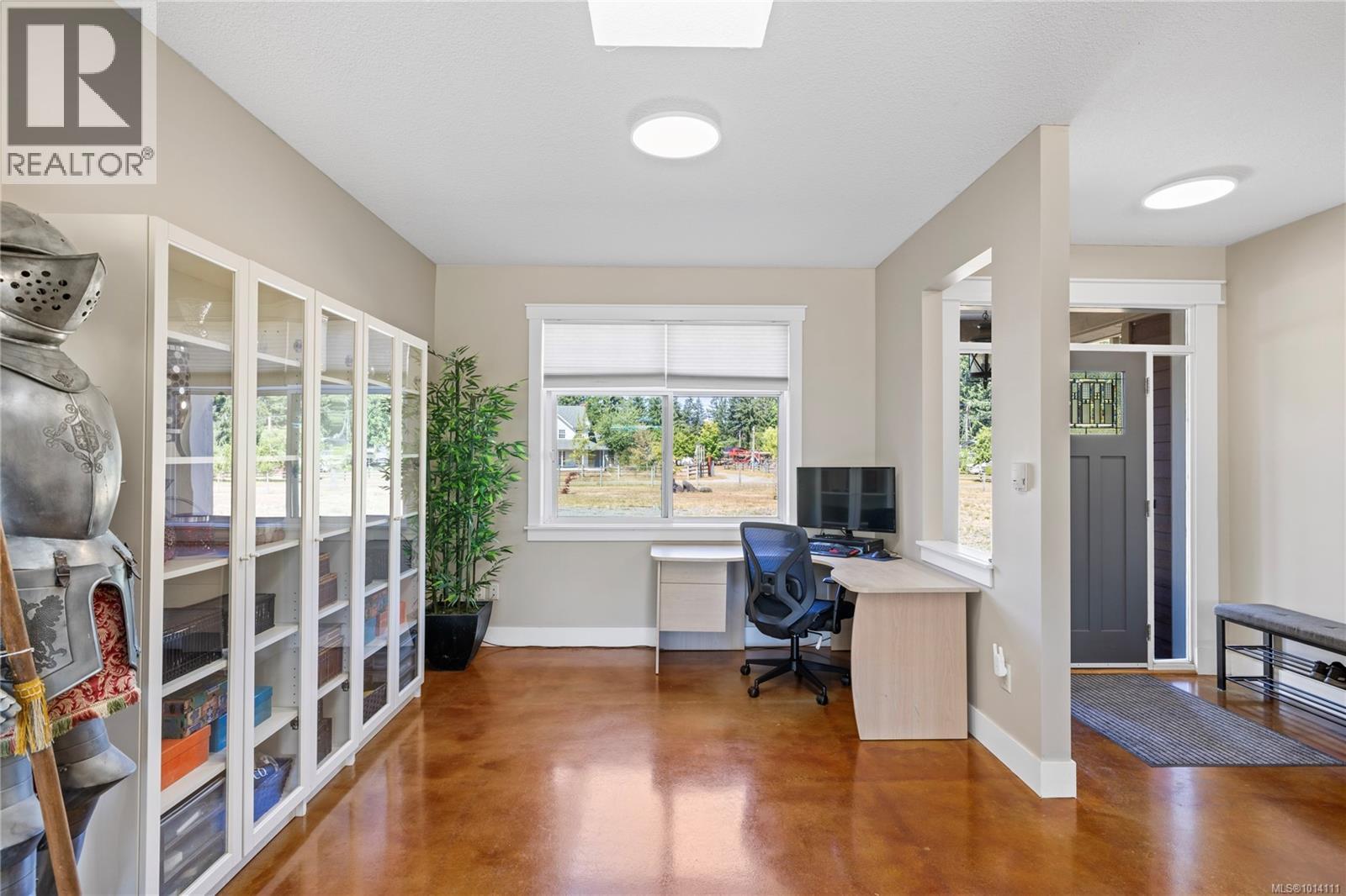 850 Burbank Rd, Hilliers