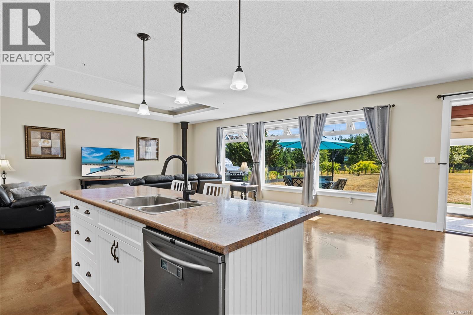 850 Burbank Rd, Hilliers