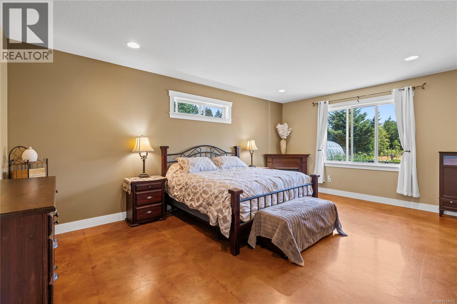 850 Burbank Rd, Hilliers