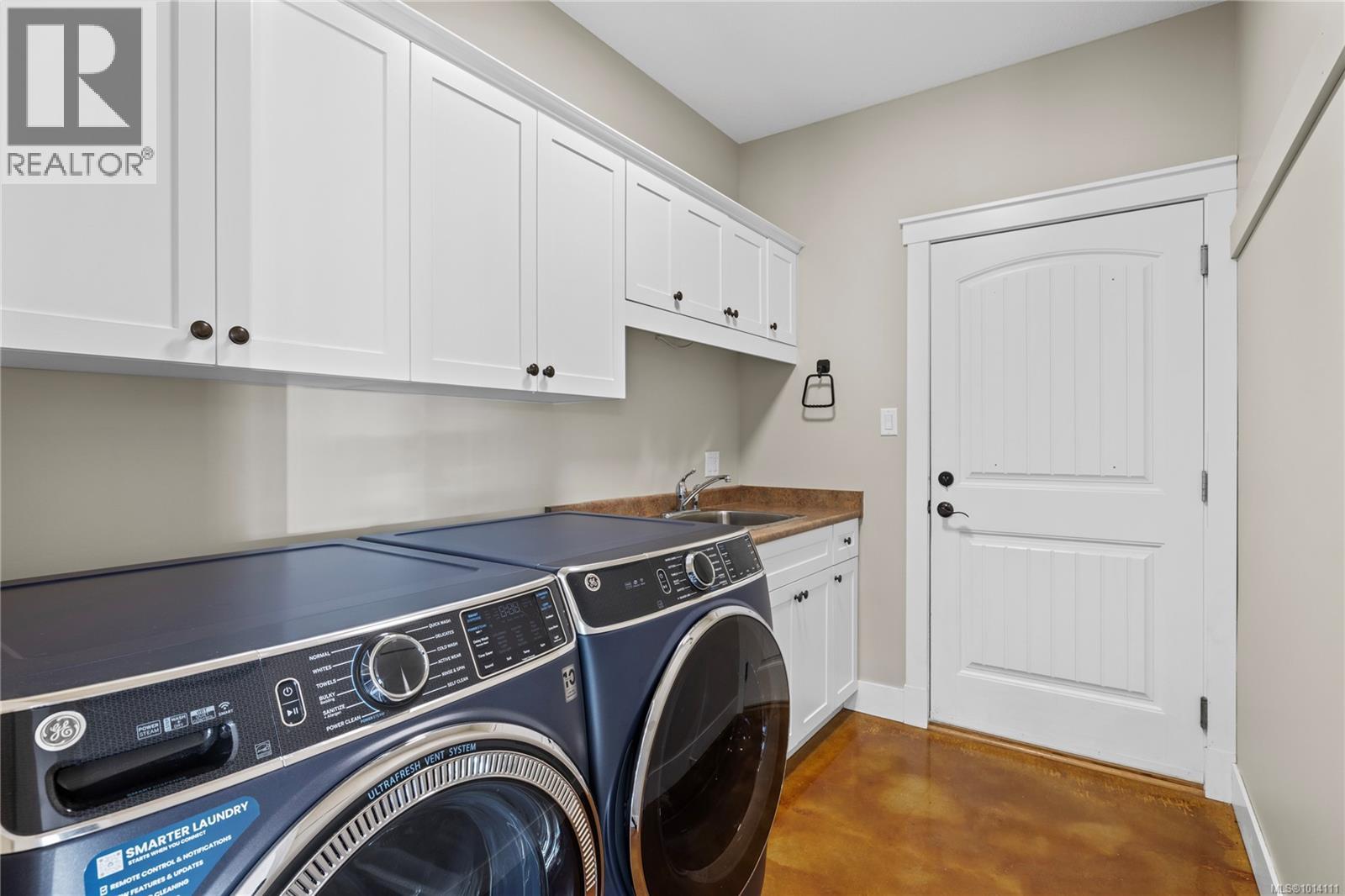 850 Burbank Rd, Hilliers