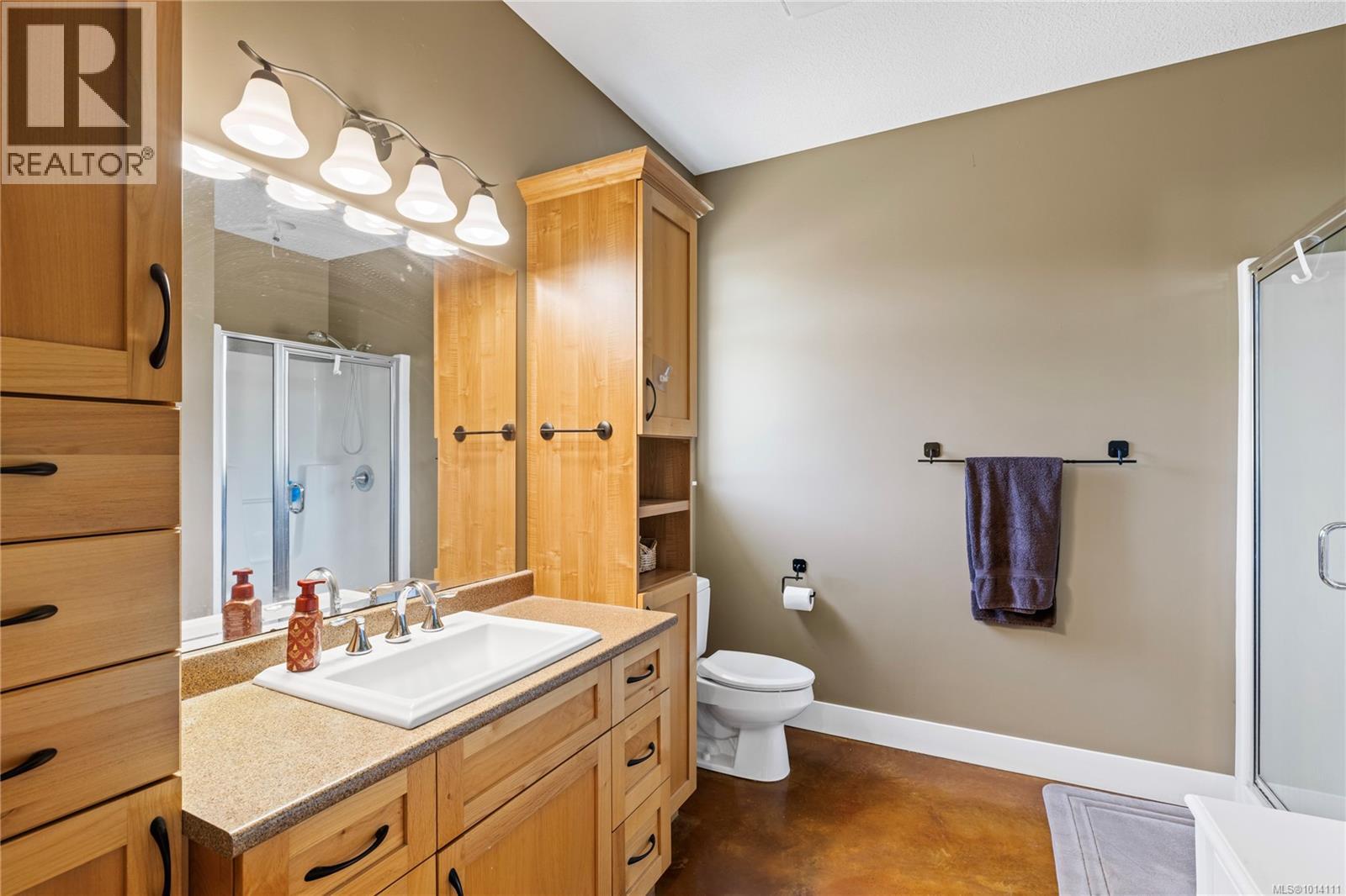 850 Burbank Rd, Hilliers
