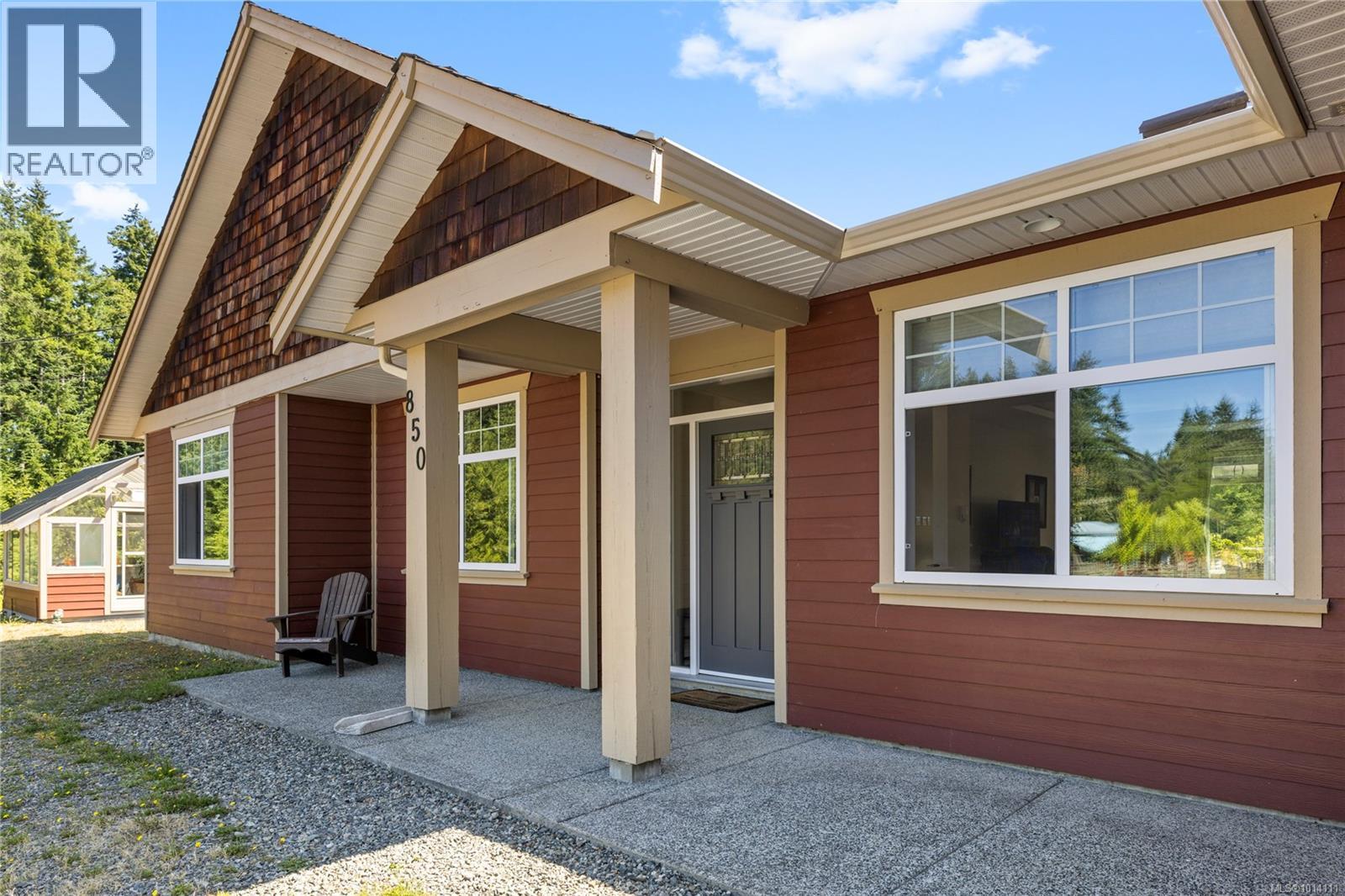 850 Burbank Rd, Hilliers