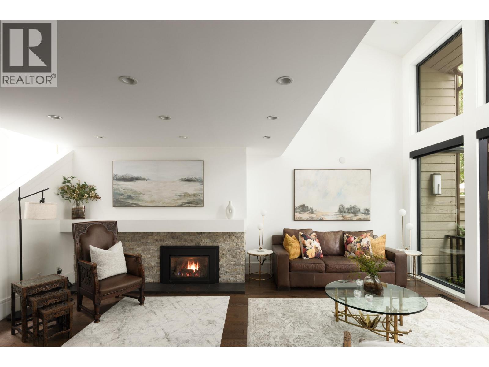 4005 VINE STREET, Vancouver