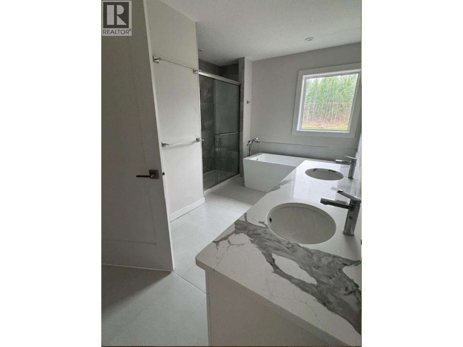 113 RIVER Drive, Cranbrook