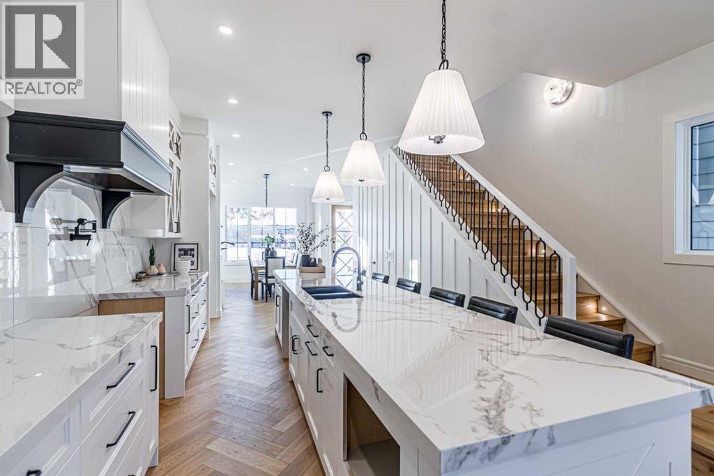 Single Family House for Sale in   Avenue SW Altadore Calgary 