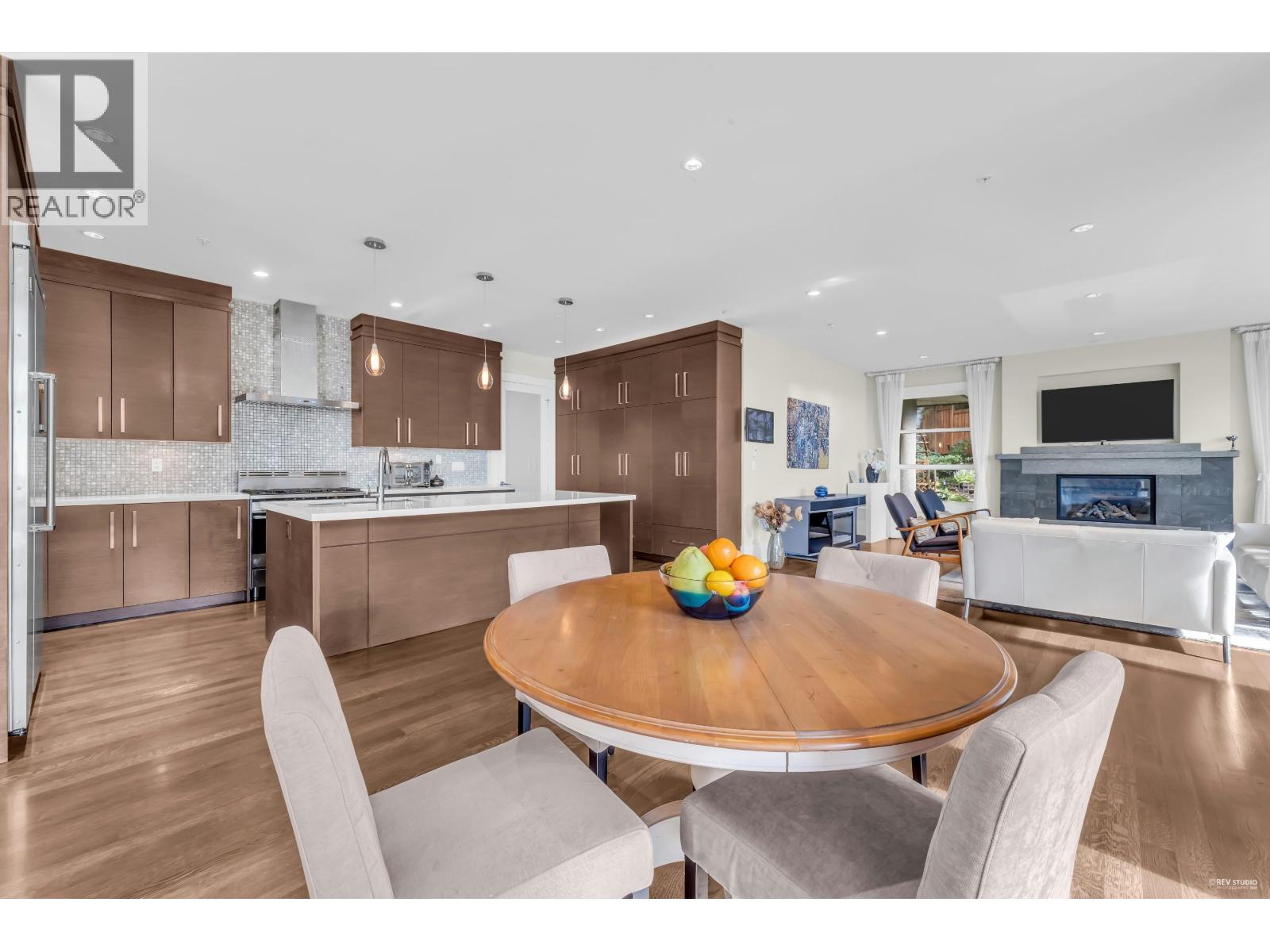 1162 MILLSTREAM ROAD, West Vancouver