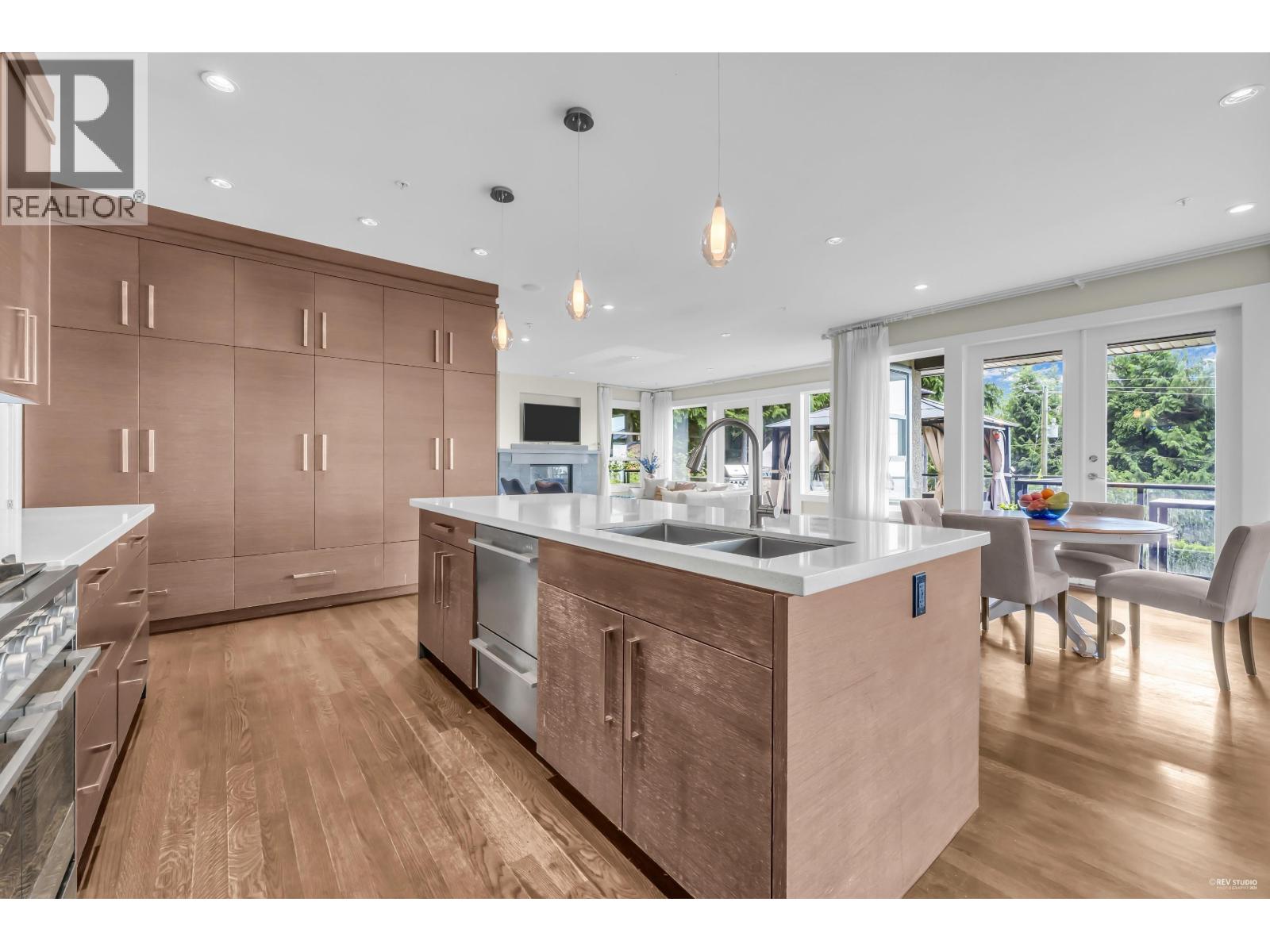 1162 MILLSTREAM ROAD, West Vancouver