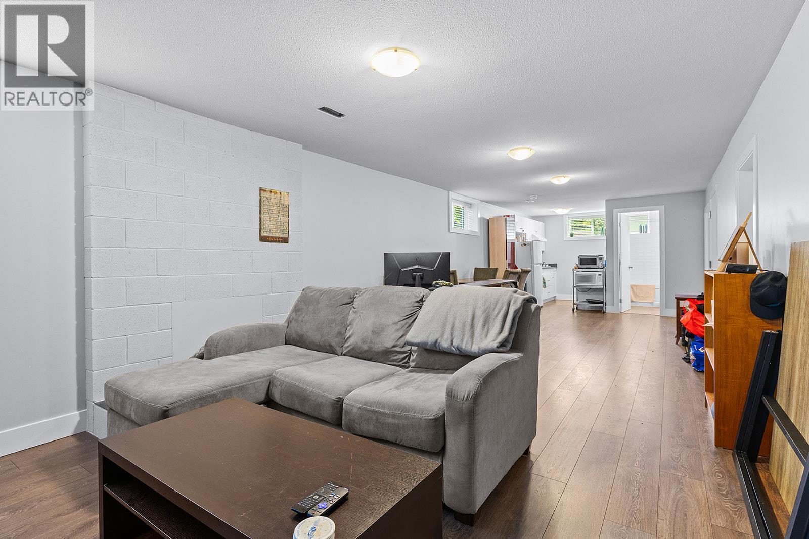  1745 Haug Avenue, Kelowna