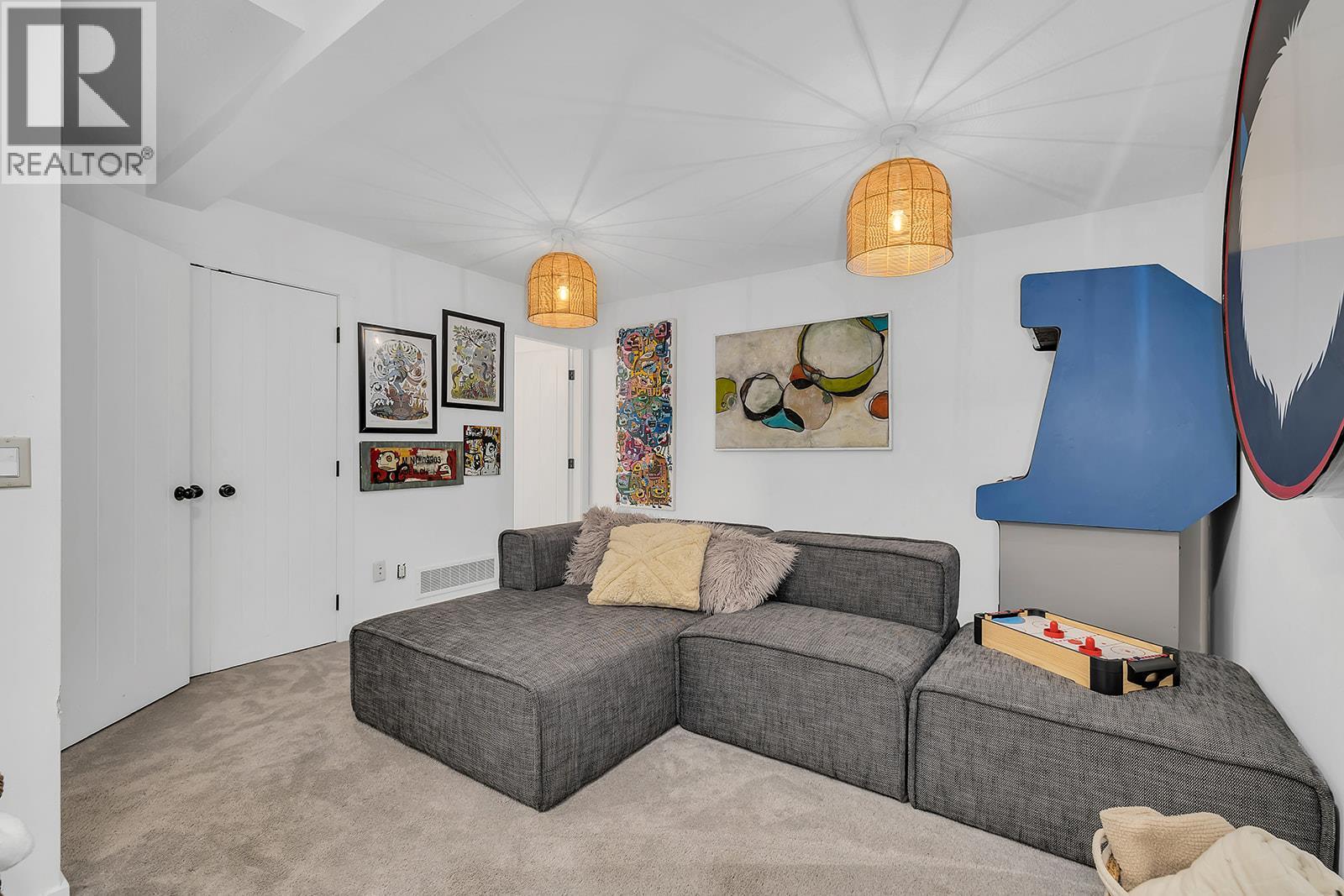  159 Clifton Road North, Kelowna