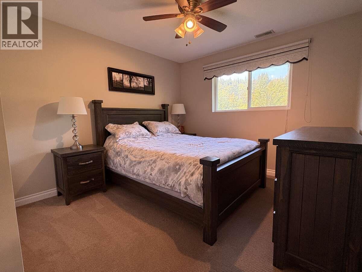 2628 6TH Avenue, Castlegar