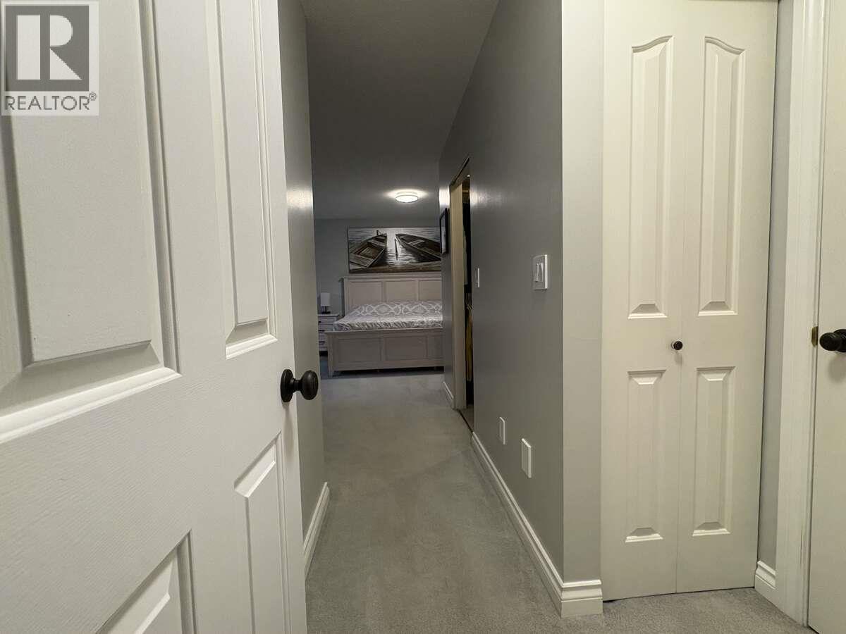 2628 6TH Avenue, Castlegar