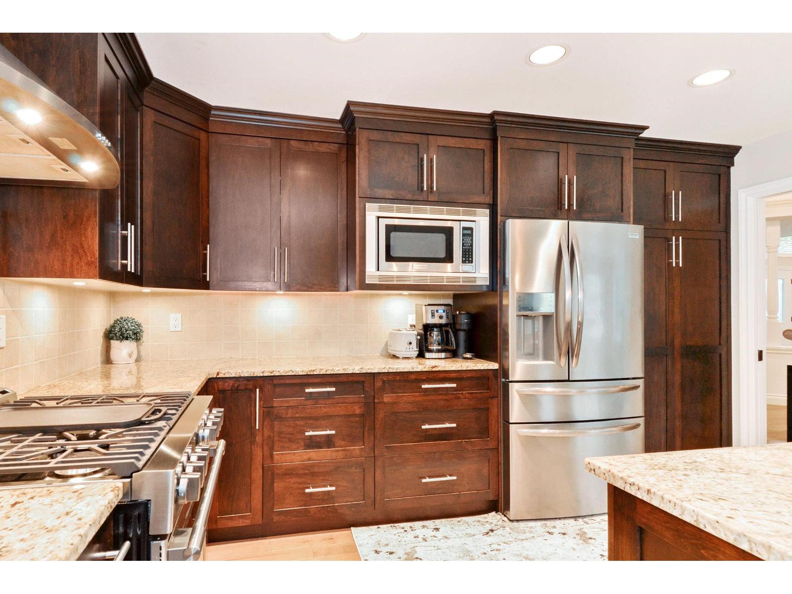 20974 44 AVENUE, Langley