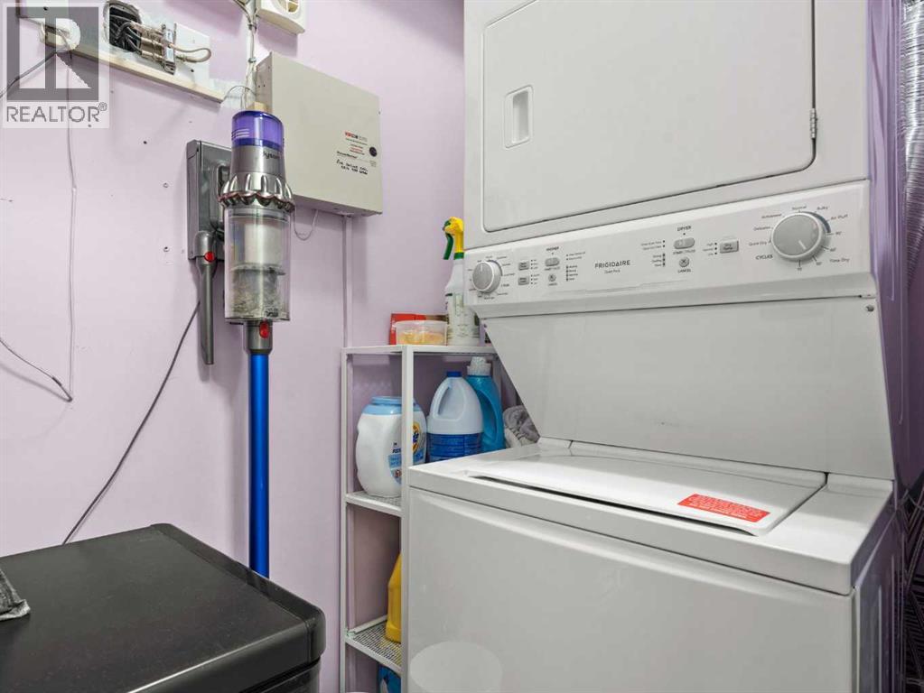 Single Family House for Sale in    Avenue SW Beltline Calgary 