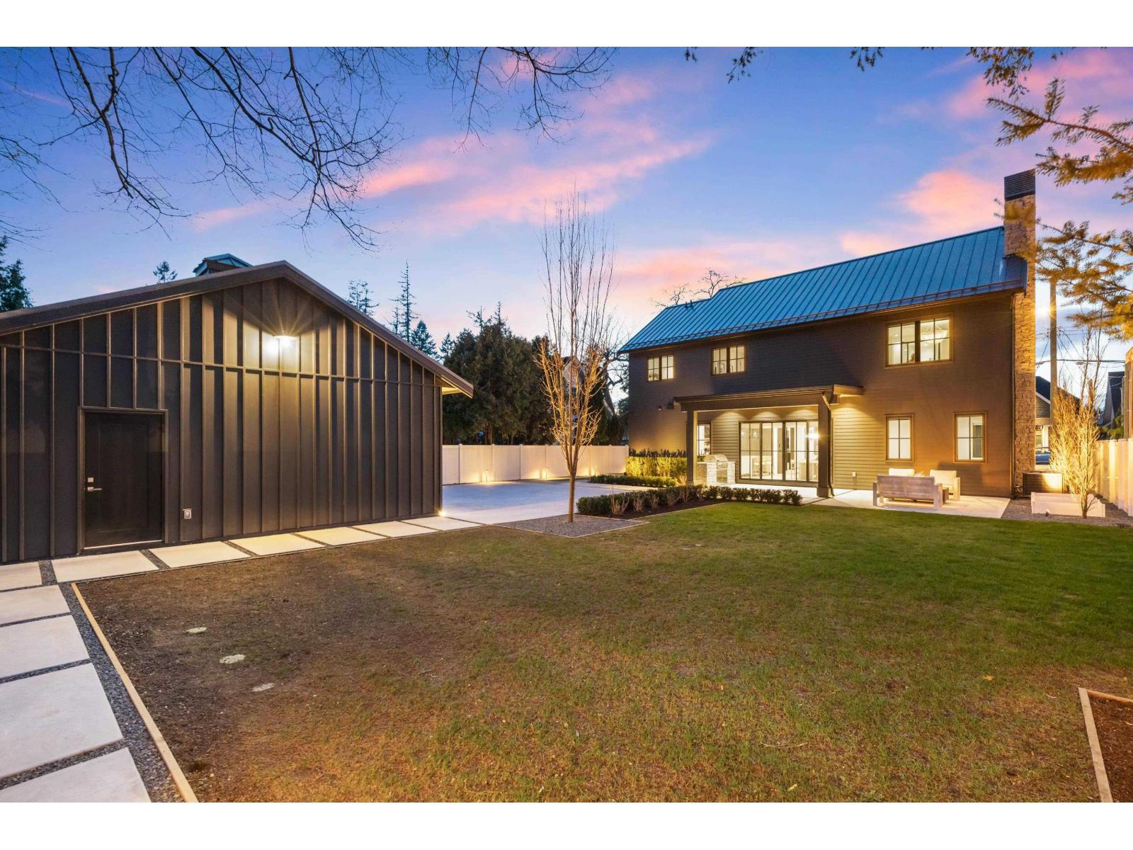8870 BARTLETT STREET, Langley