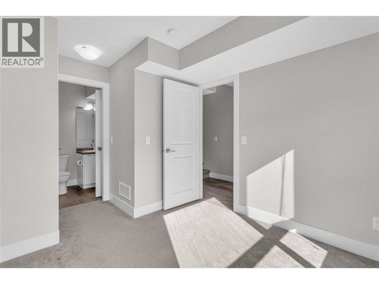 #38 13098 Shoreline Way - 18