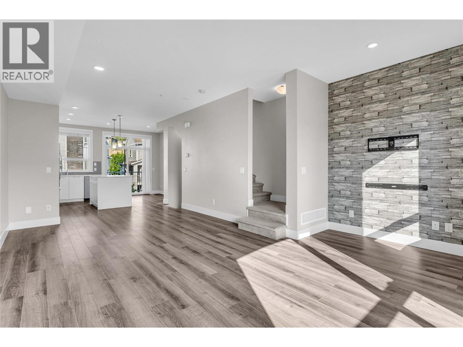 #38 13098 Shoreline Way - 7