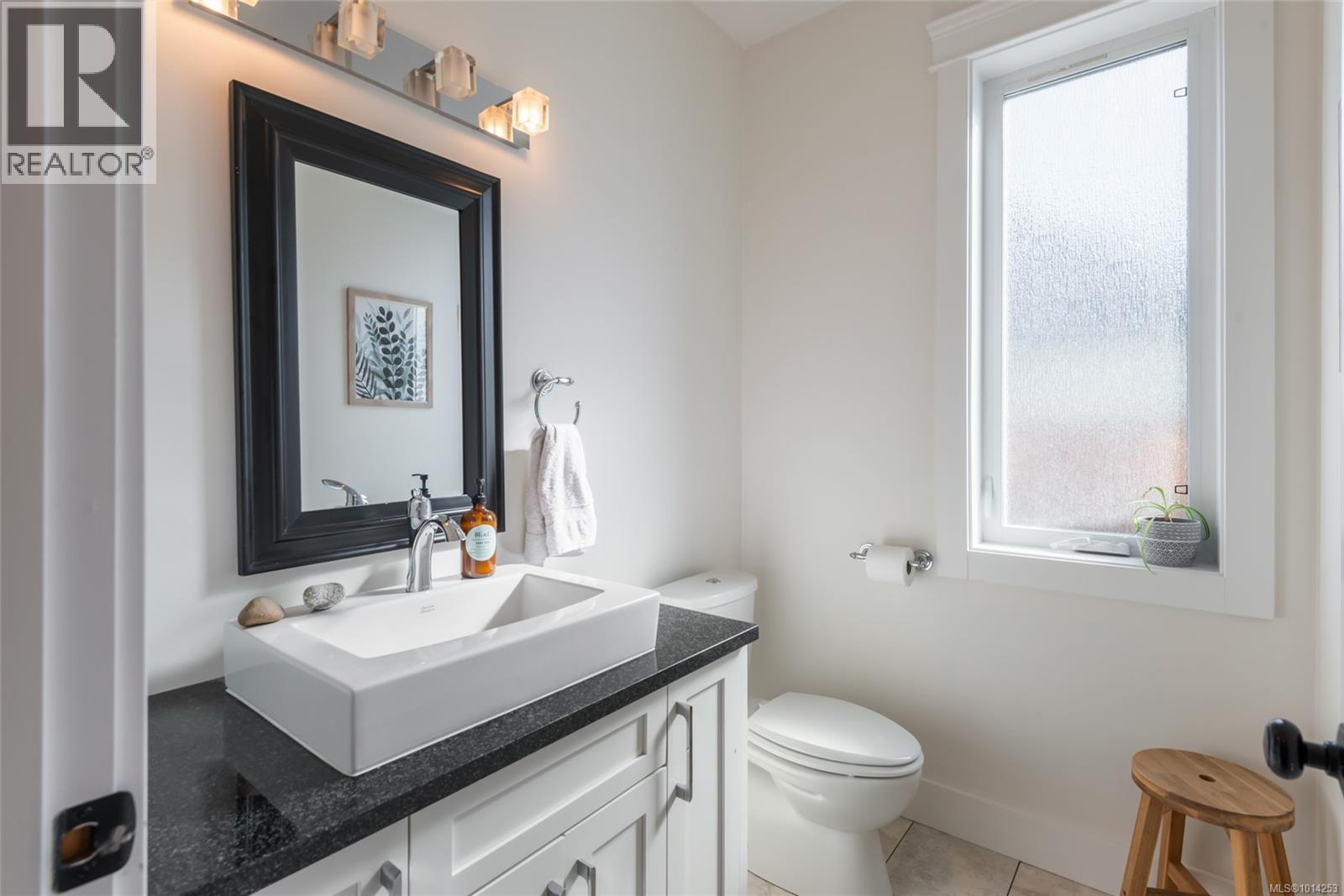 3558 Swordfern Lane, Port Alberni