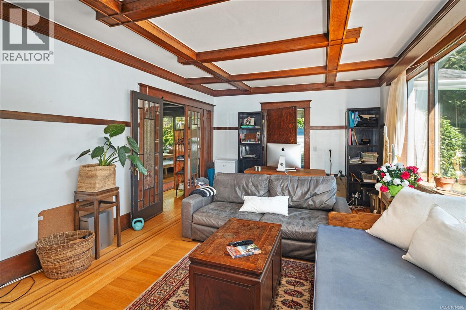 1746 Lulie St, Oak Bay