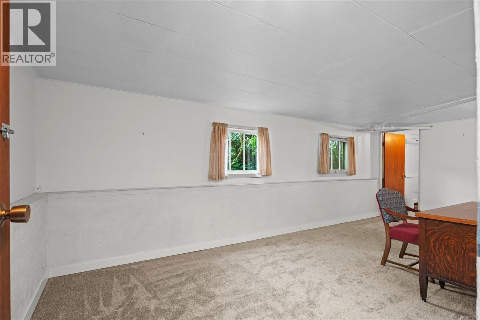 1746 Lulie St, Oak Bay