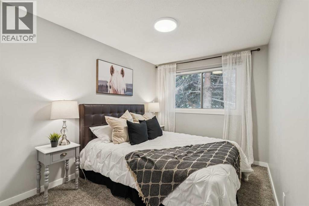 Single Family House Bungalow for Sale in  Whitestone Way NE Whitehorn Calgary 