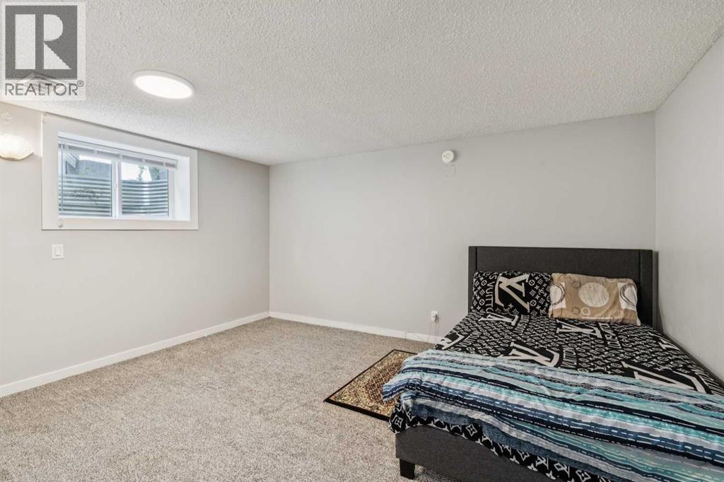 Single Family House Bungalow for Sale in  Whitestone Way NE Whitehorn Calgary 