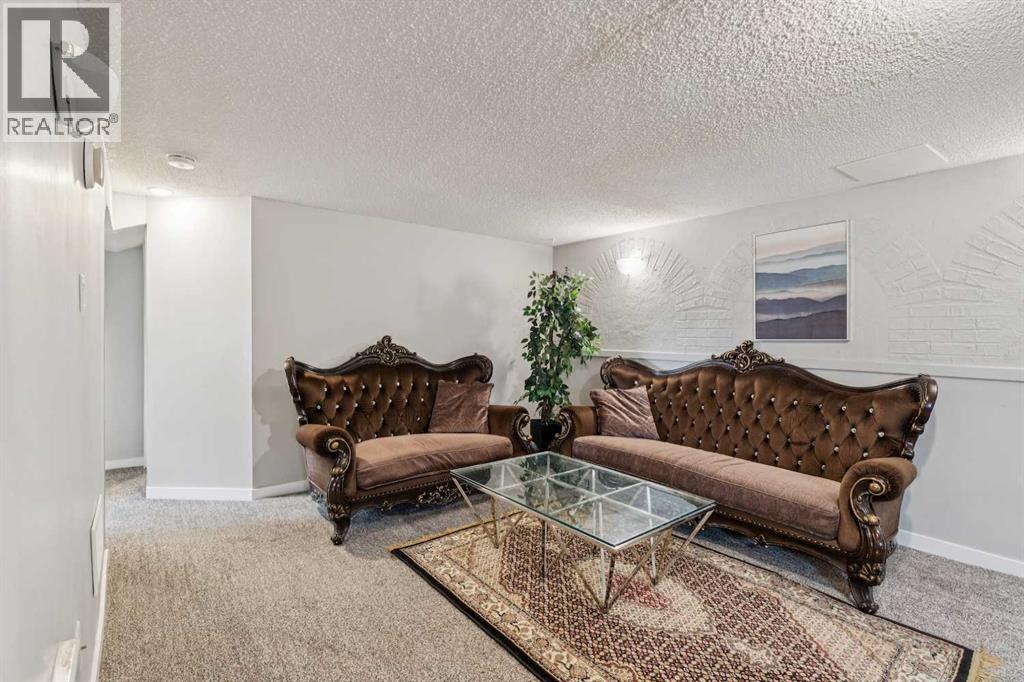 Single Family House Bungalow for Sale in  Whitestone Way NE Whitehorn Calgary 