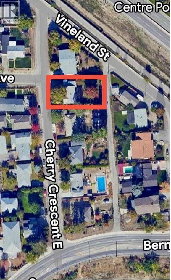 1381 Cherry Crescent East, Kelowna