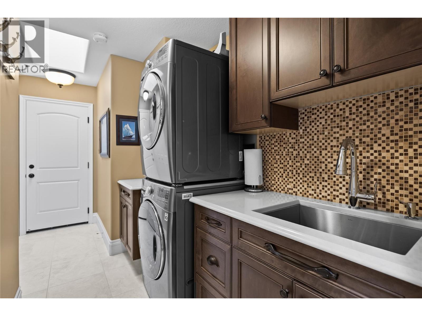  3992 Gallaghers Parkway, Kelowna