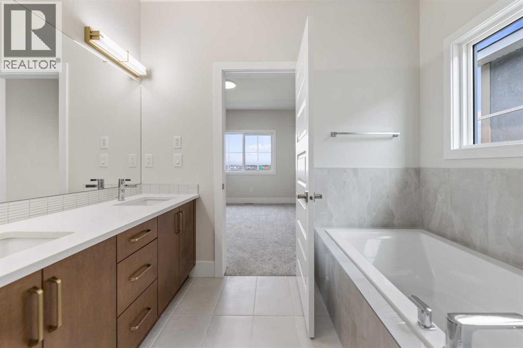 Single Family House for Sale in  Savanna Drive NE Saddle Ridge Calgary 
