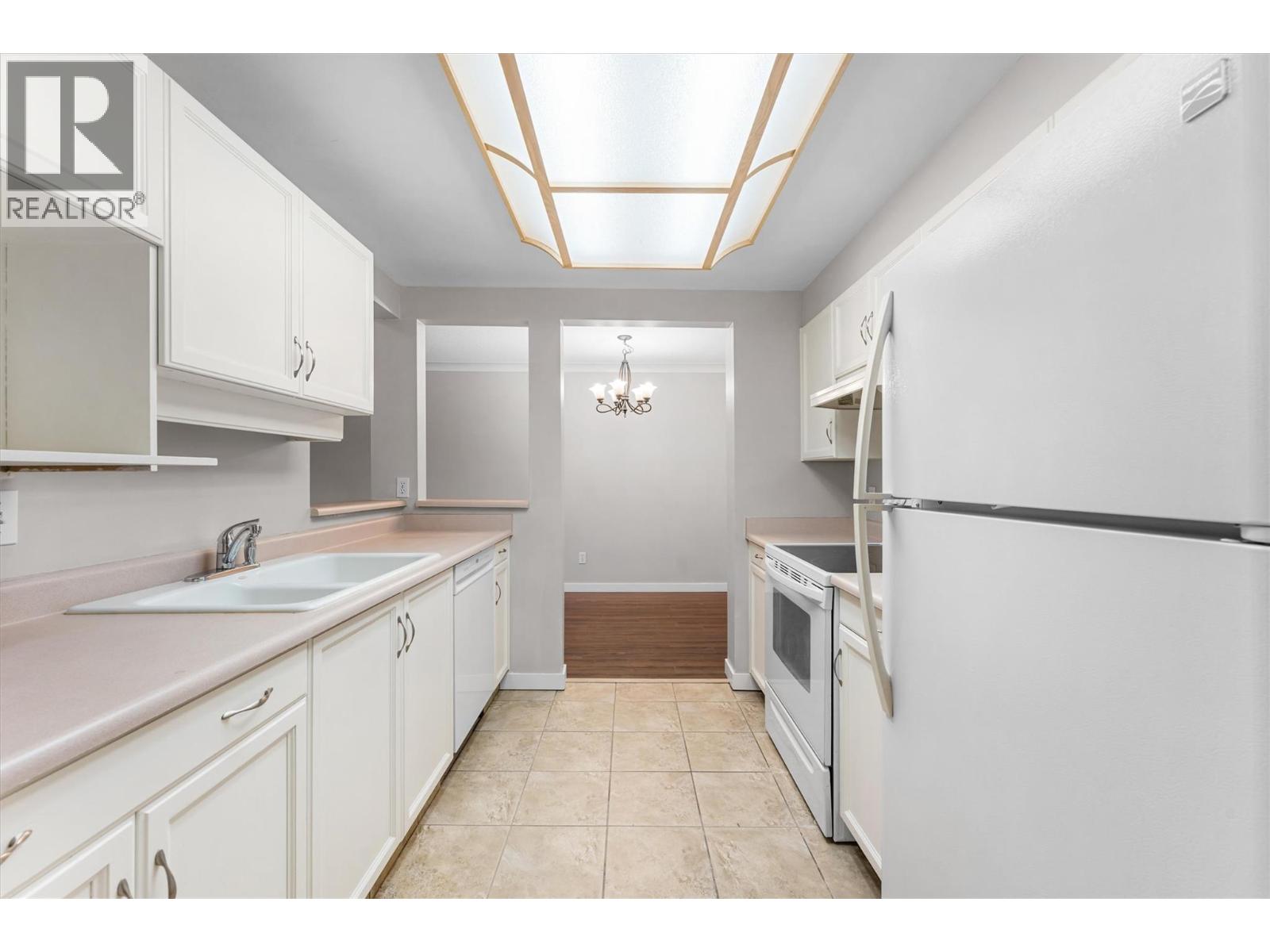 210 255 Aurora Crescent, Kelowna