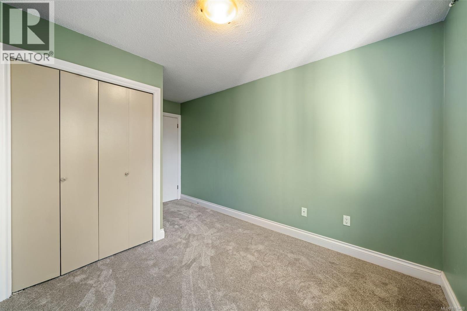 1 1164 Palmer Rd, Saanich