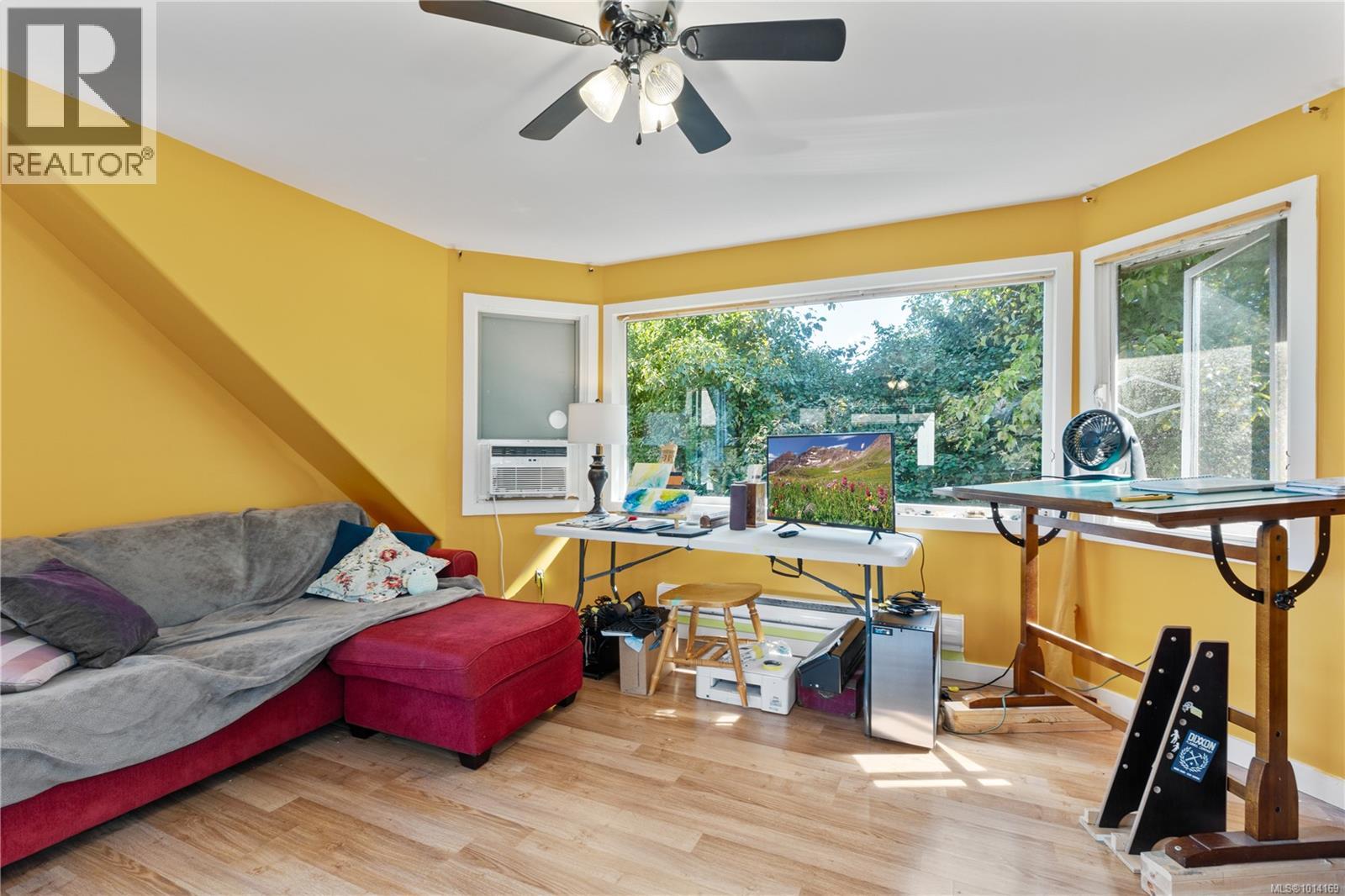 1250 22nd St, Courtenay