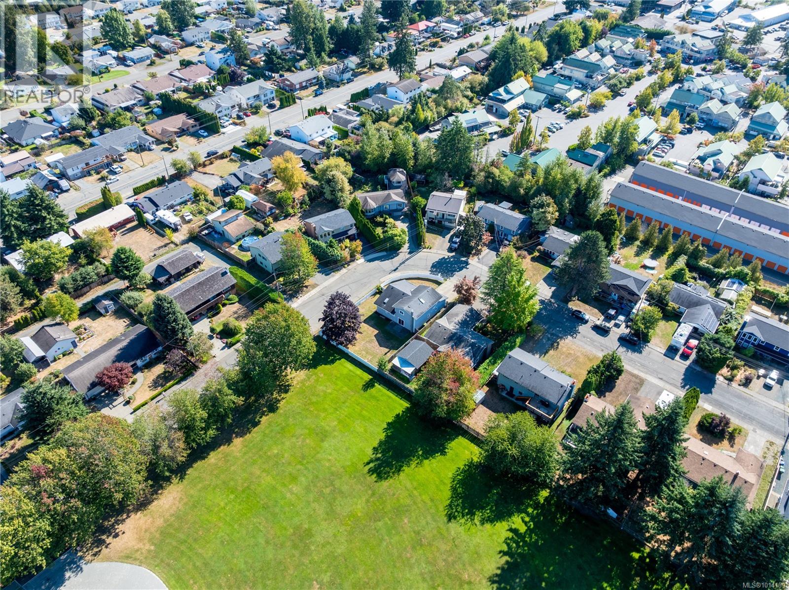 1250 22nd St, Courtenay
