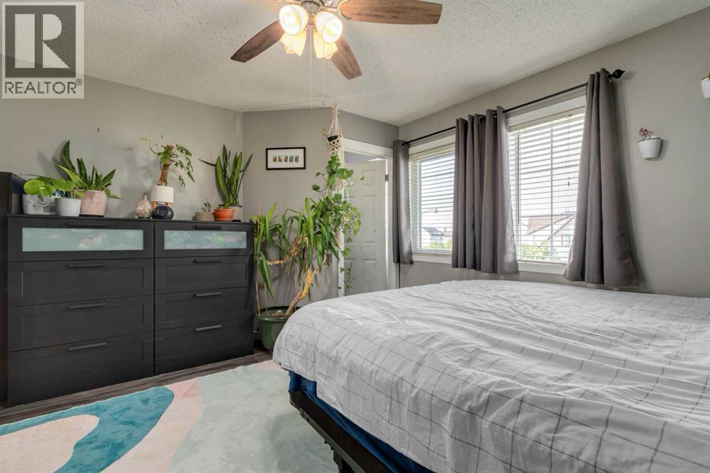 Single Family House for Sale in  Elgin View SE McKenzie Towne Calgary 