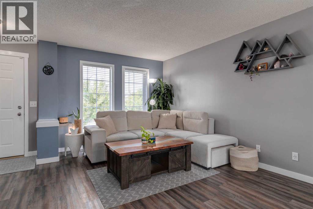 Single Family House for Sale in  Elgin View SE McKenzie Towne Calgary 