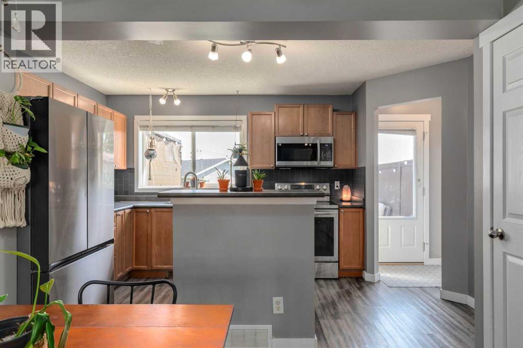 Single Family House for Sale in  Elgin View SE McKenzie Towne Calgary 