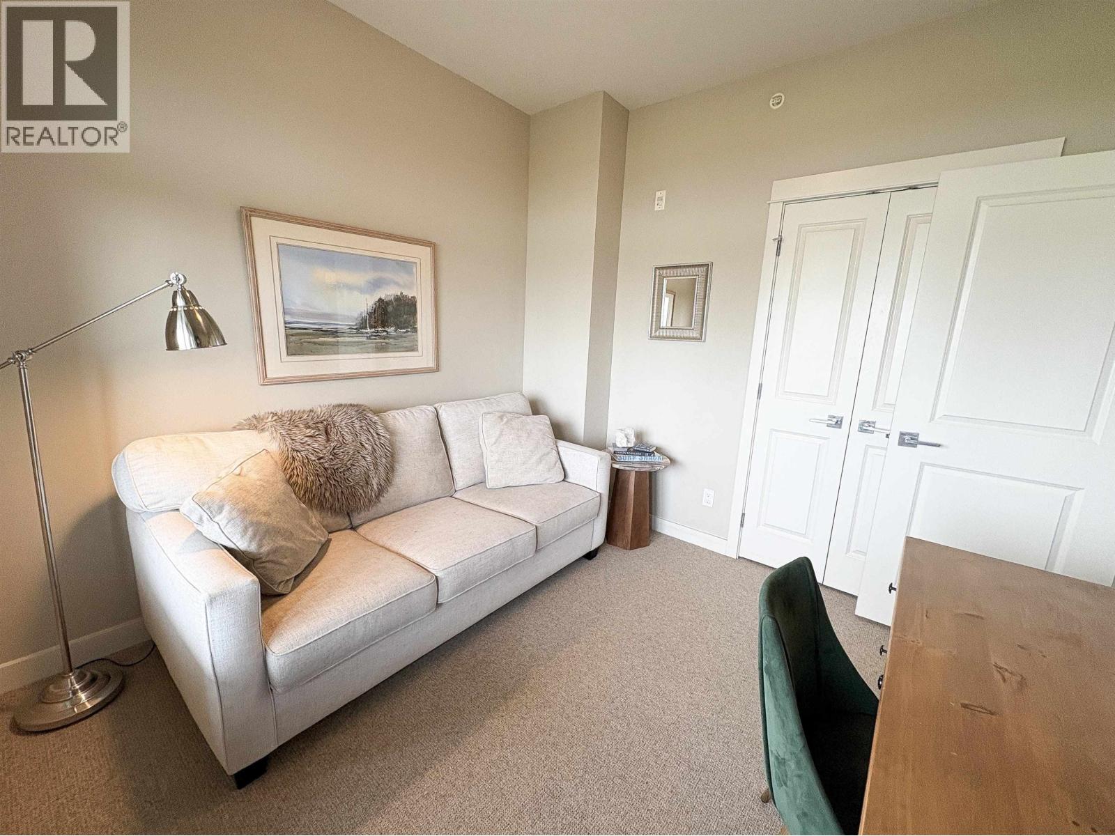 #410-5011 SPRINGS Boulevard, Delta