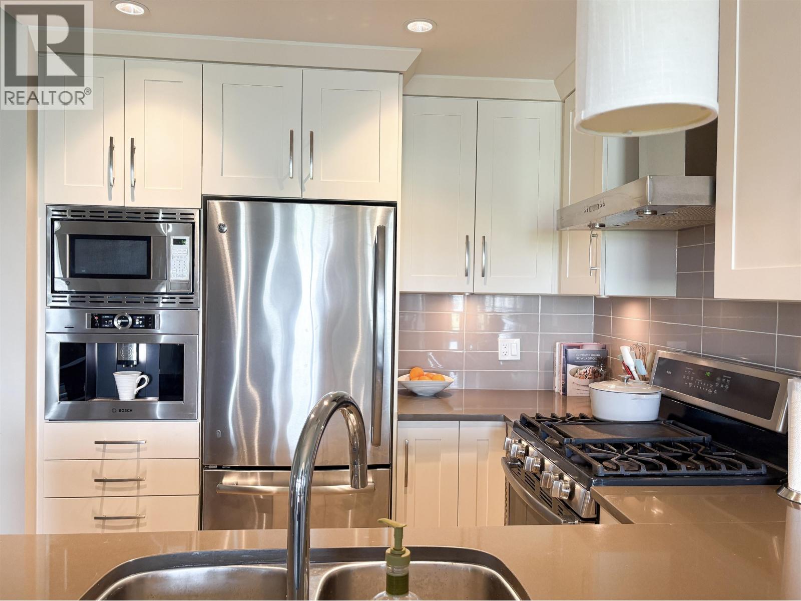 #410-5011 SPRINGS Boulevard, Delta