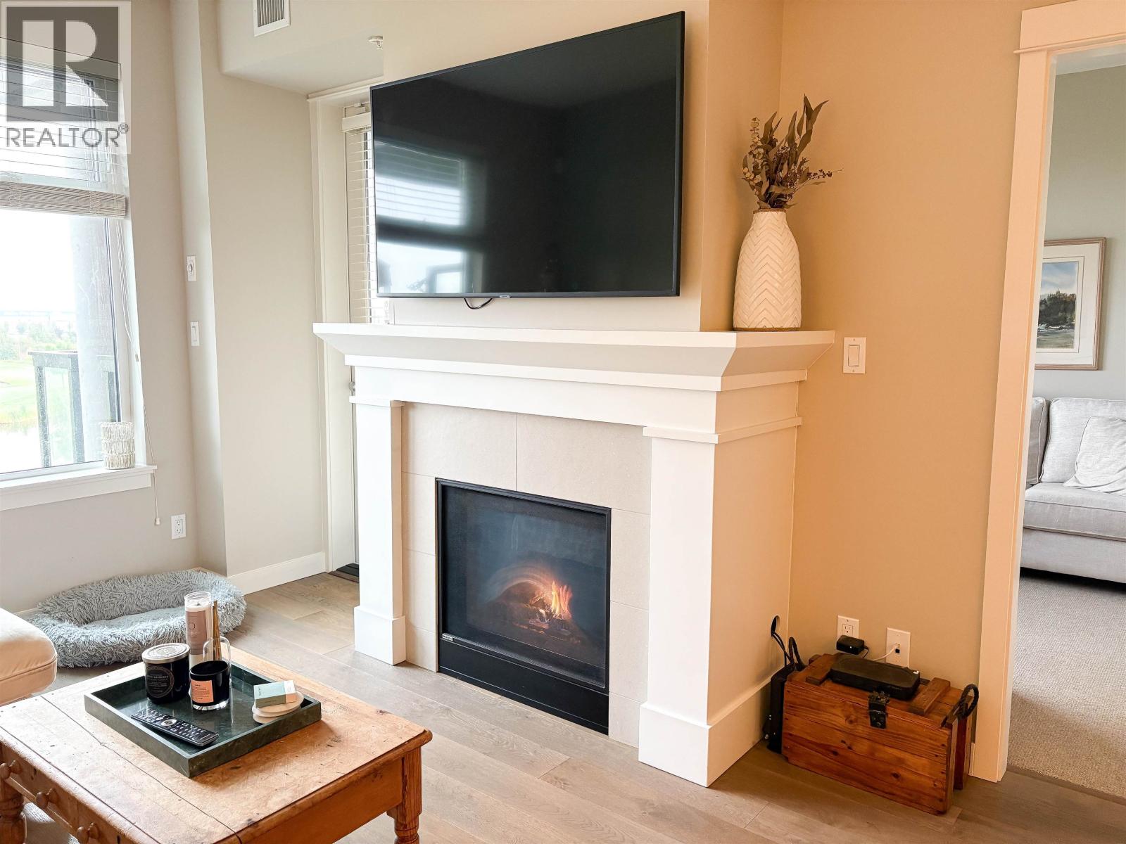 #410-5011 SPRINGS Boulevard, Delta